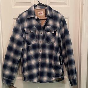 Wrangler Navy and White Plaid Shirt Jacket size small